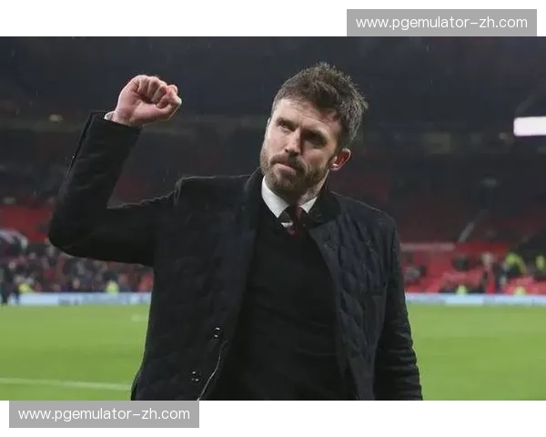 卡里克遭遇上任后首平 曼联战术单一问题被放大 卡里克遭遇上任后首平 曼联战术单一问题被放大