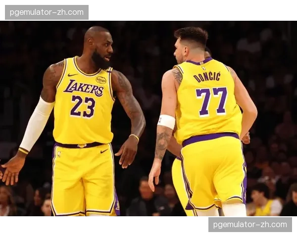 詹姆斯30分9篮板15助攻准三双 湖人老将组织能力依旧